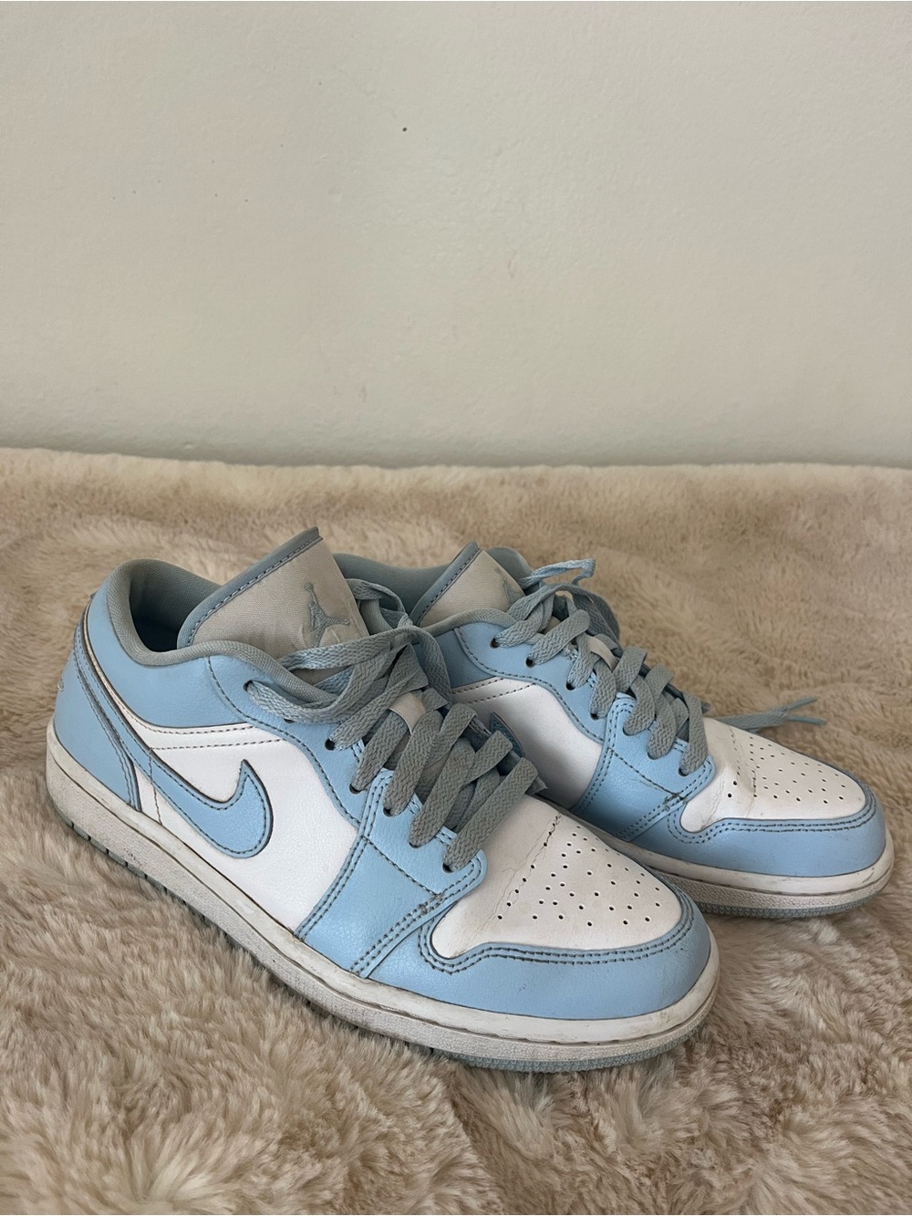 Nike Jordan 1 Low-Top Sneakers in Pale Blue and White